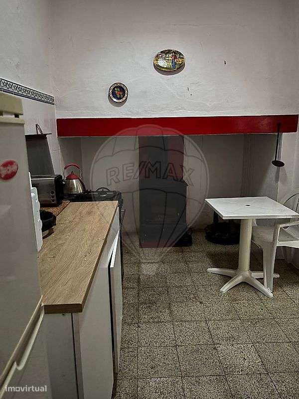 Moradia T2 para venda-15