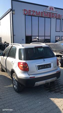 Dezmembram Fiat Sedici 1.6 B an fabr. 2009 4x4 - 2