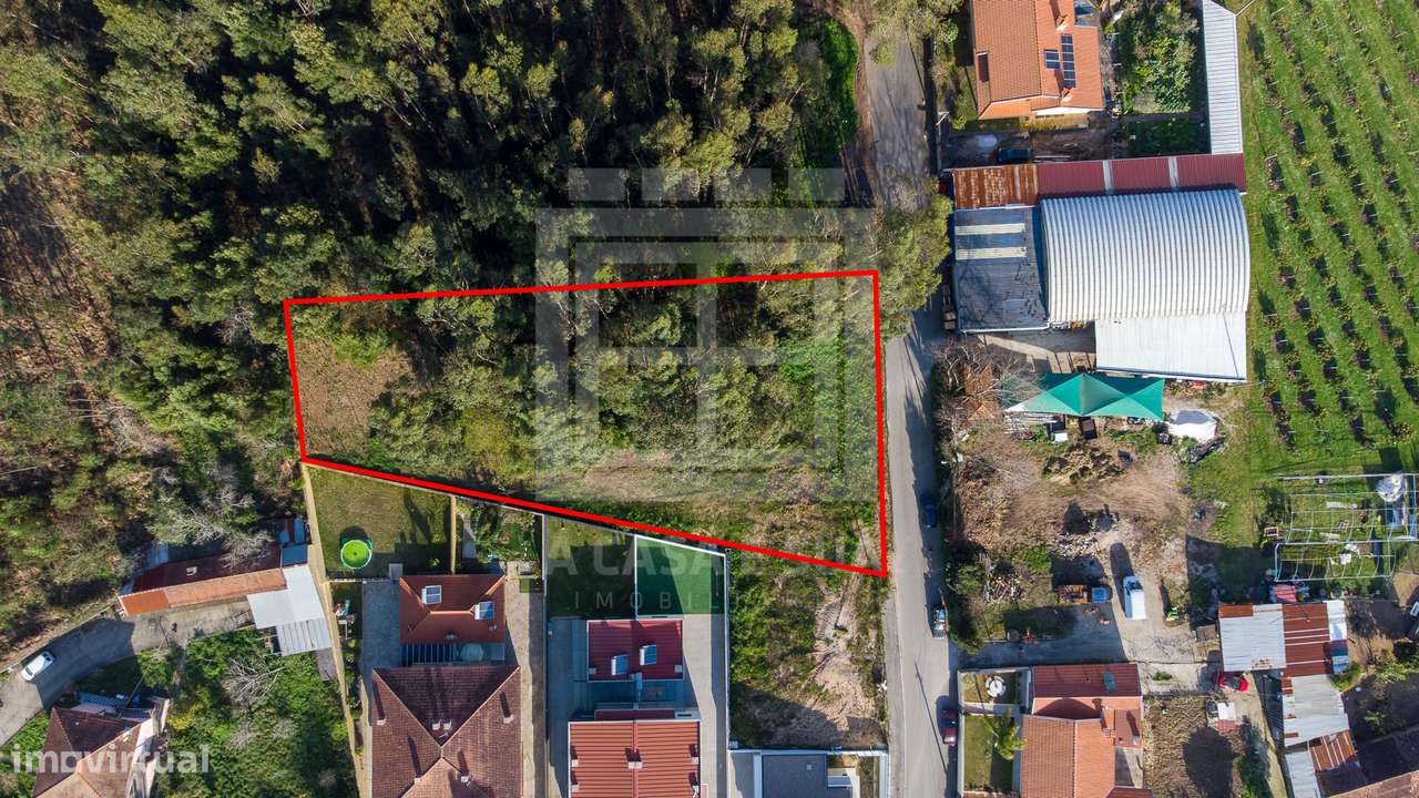 Terreno Urbano com 2.540 m2 em Santa Maria da Feira - Grande imagem: 5/16