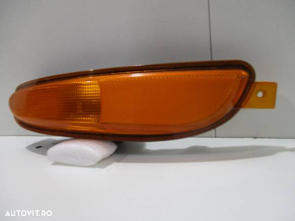 Lampa semnal Chrysler 300M an 1999-2004 cod 4805139AB - 8