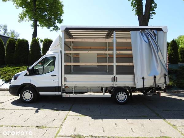 Ford TRANSIT NOWY PLANDEKA WINDA 8 PALET KLIMATYZACJA TEMPOMAT ASO GWARANCJA 130KM [ B43418 ] - 10