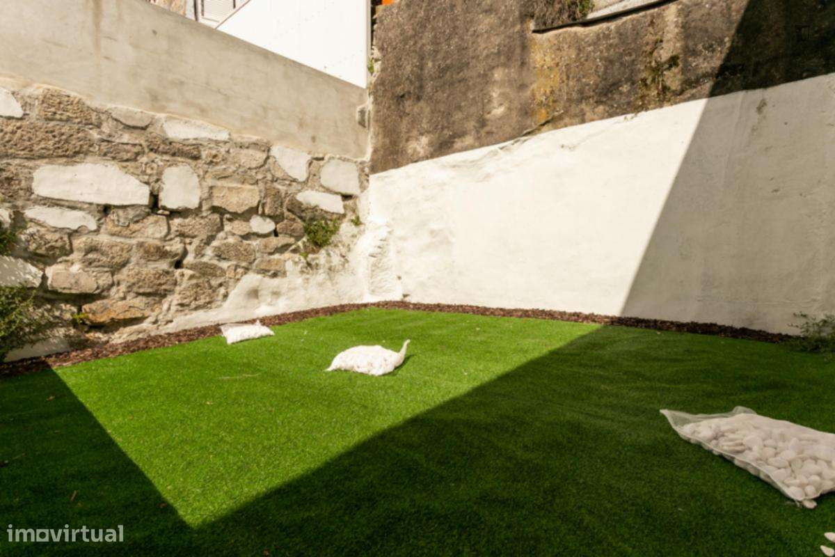 Apartamento com 1 quartos - localizado em Santo Ildefonso Porto - Grande imagem: 2/10