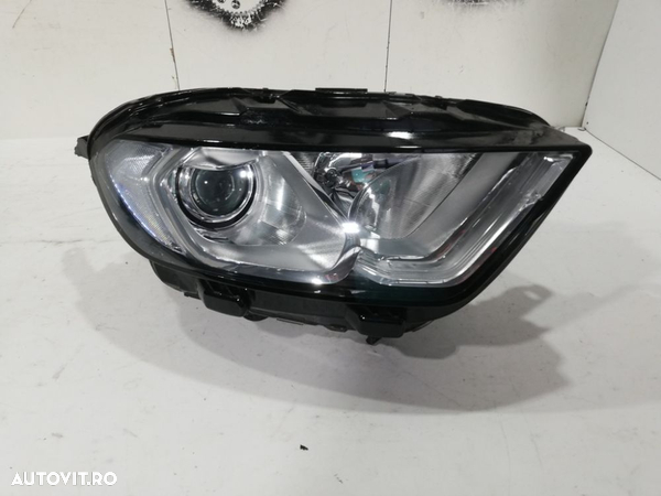 Far dreapta Ford Ecosport An 2017 2018 2019 2020 cod GN15-13D154-DE XENON - 10