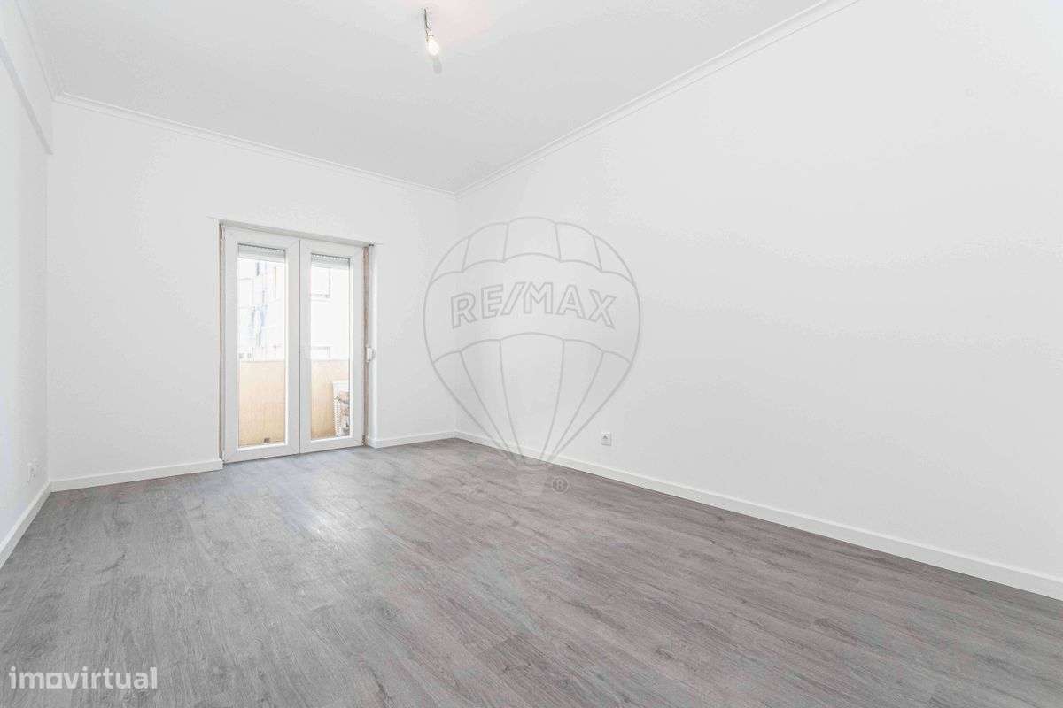 Apartamento T2 para arrendamento - Grande imagem: 4/10