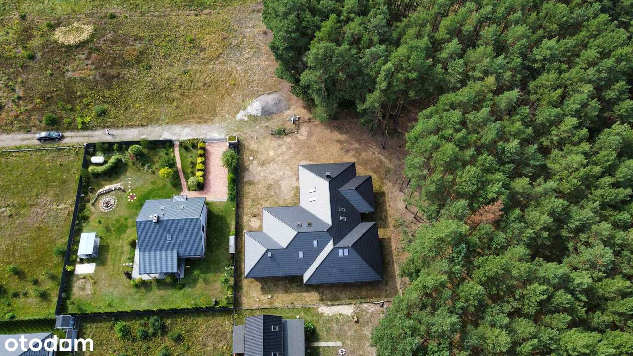 Dom w Nowoczesnym stylu na Skraju Lasu - Pełny obrazek: 5/20