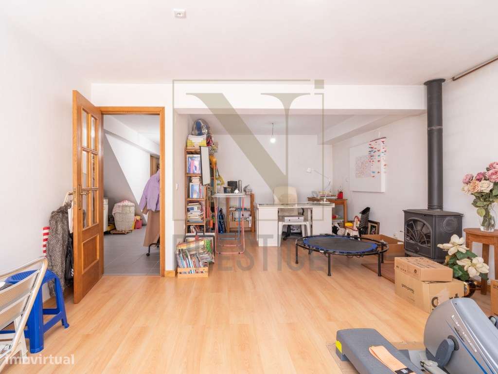 Moradia T3 + 1 em Eiras-27