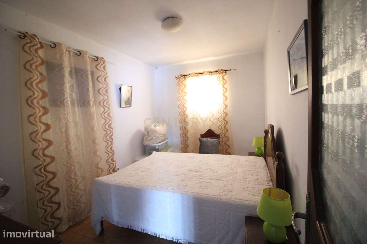 Moradia Bi-familiar em Lagares, Penafiel - Oportunidade Única!-15