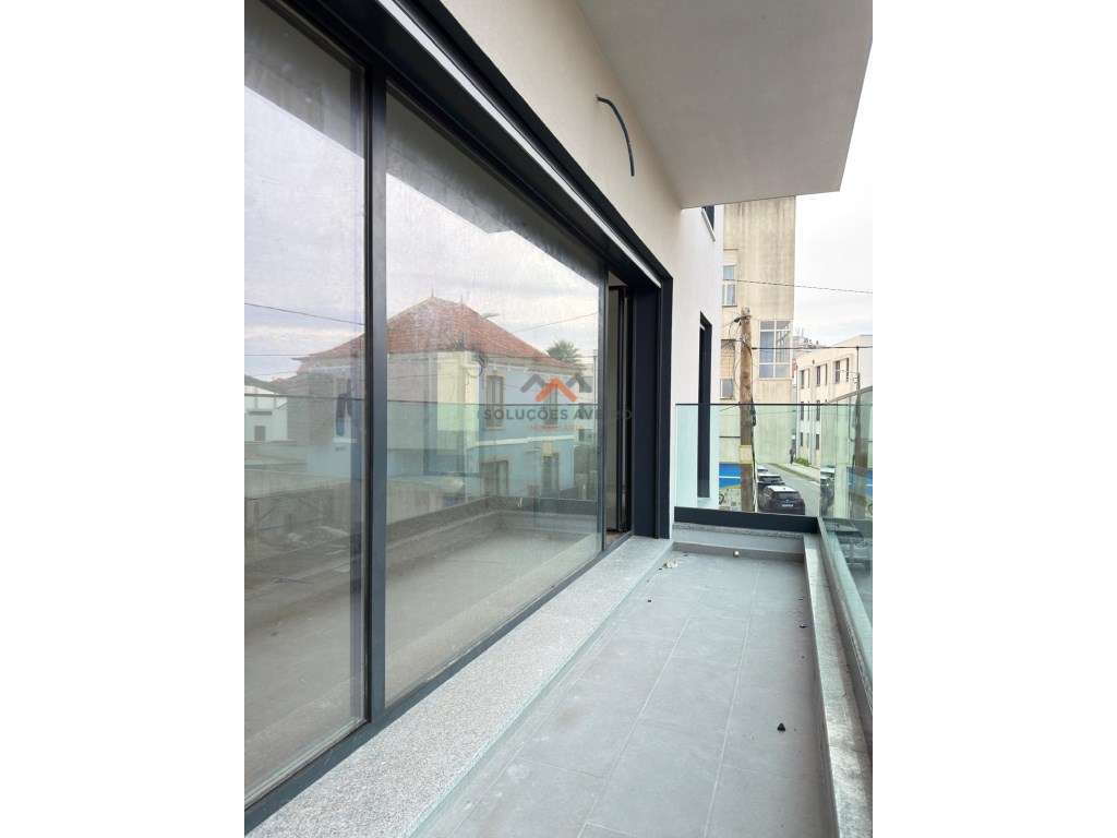 Apartamento T2 - Conforto e Localização | Centro de Esgueira - Grande imagem: 2/11
