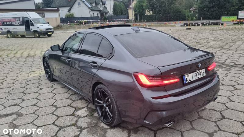 BMW Seria 3 330i M Sport sport - 15