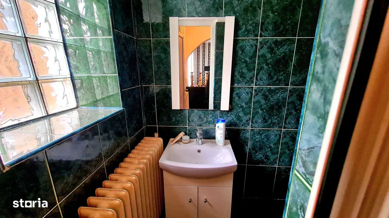 Vand apartament 3 camere in Moneasa ID: RH-42863-3