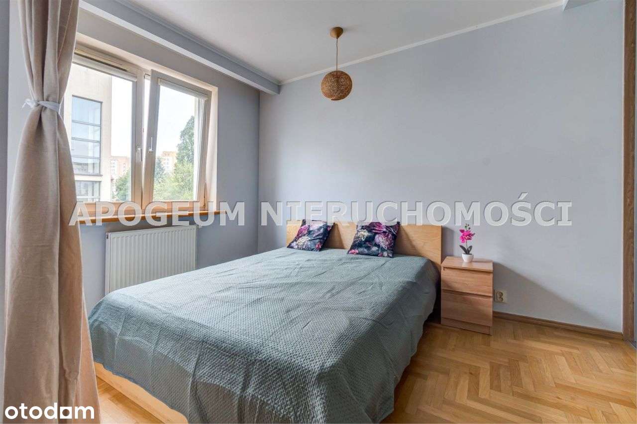 Nietuzinkowe mieszkanie 2 pok. Centrum cegła2004r-6