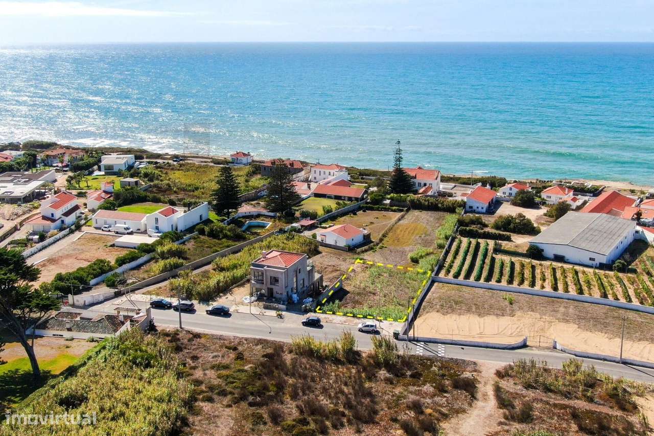 Terreno para construção com lote aprovado nas Azenhas do Mar com vista-1