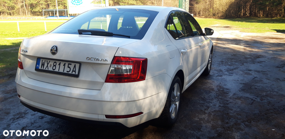 Skoda Octavia 1.6 TDI SCR Ambition - 5