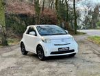 Toyota iQ 1.0 VVT-i - 1