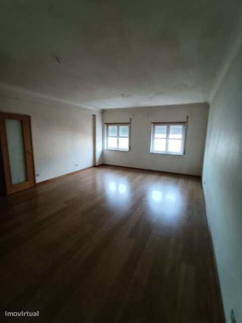 Apartamento em Amadora, Venteira - Grande imagem: 4/11