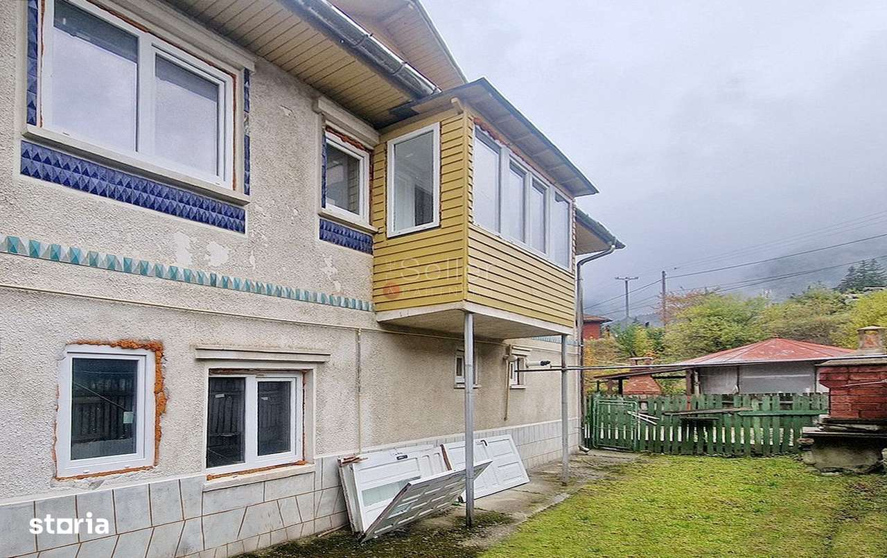 Aproape De Castelul Cantacuzino - Imagine principală: 4/20