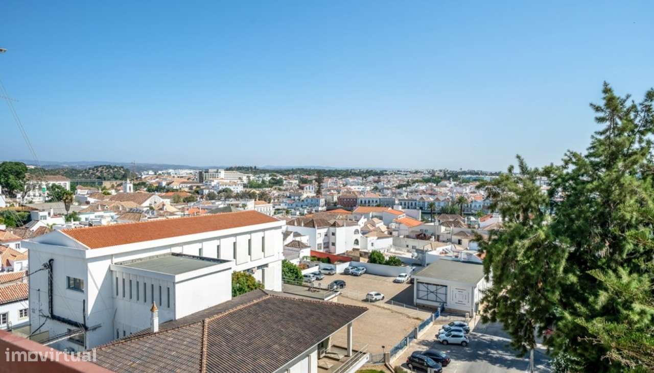 Moderna Penthouse T3 à venda no centro de Tavira, Algarve-23