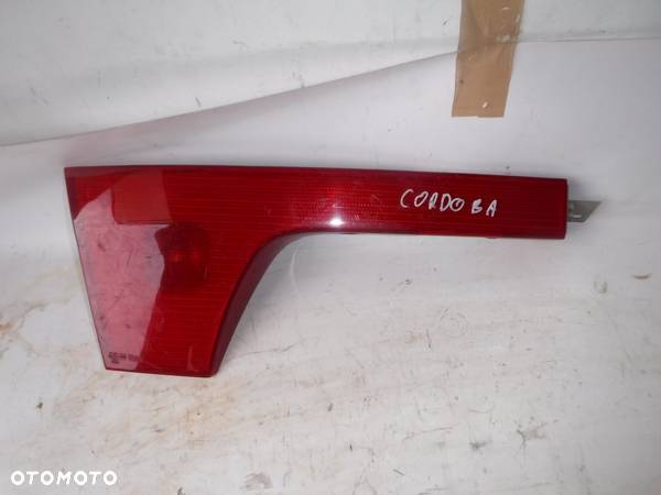 seat cordoba 1 lampa tyłlewa w klape oe - 1