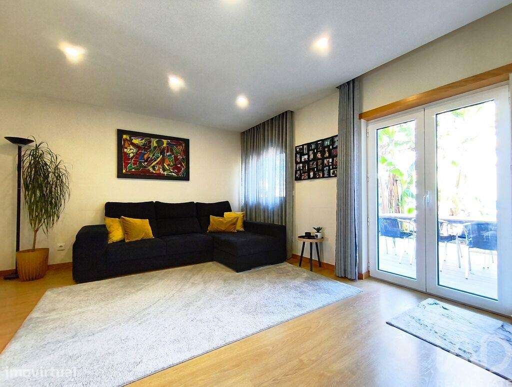 Apartamento T3 em Mazarefes e Vila Fria de 91,4 m2 - Grande imagem: 2/36