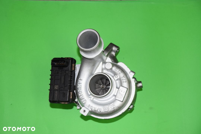 Turbosprężarka Hyundai Santa Fe Sorento 2.2 CRDi 197 km Turbina - 2