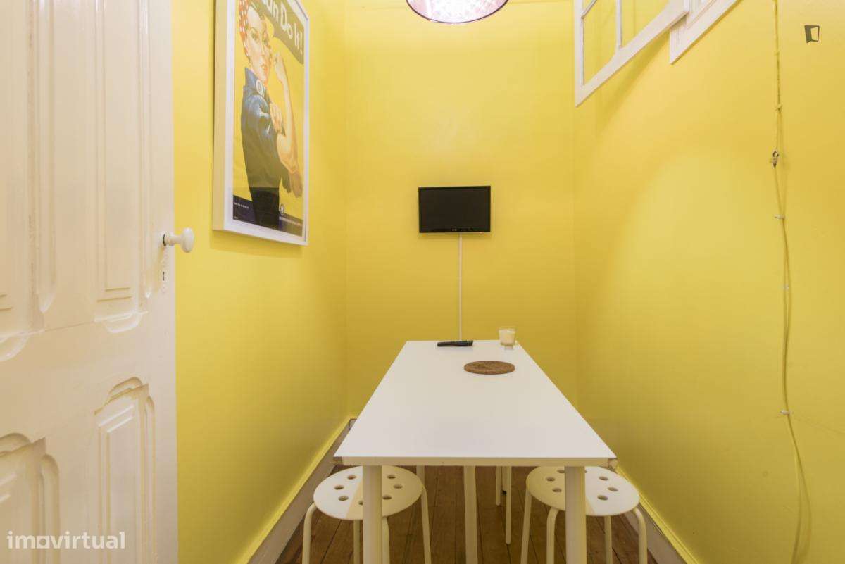 Quarto - localizado em Arroios Lisbon - Grande imagem: 3/6