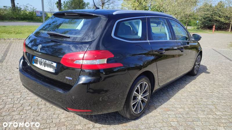 Peugeot 308 BlueHDi FAP 150 EAT6 Stop & Start Allure - 9