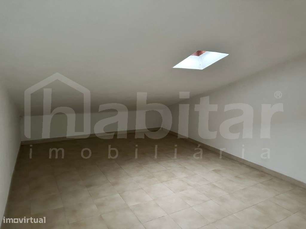 Moradia T3 no Centro Histórico de Benavente-21