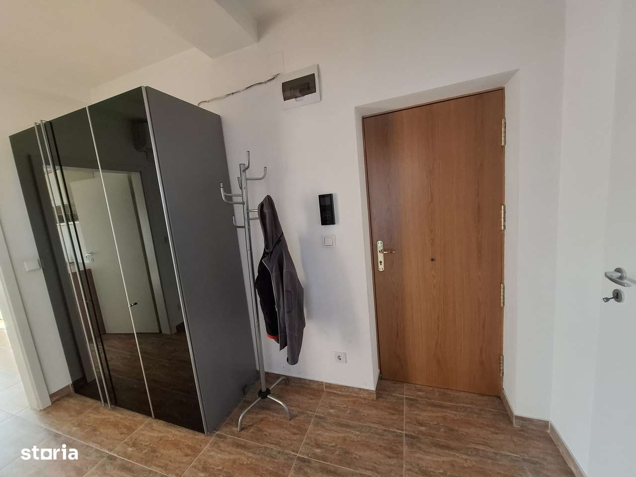 Vand ap decomandat, in vila noua, curte proprie si loc de parcare!-8