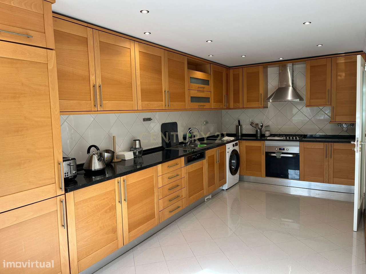 Apartamento T2 em Benfica, Lisboa - Excelente Localização - Grande imagem: 3/11