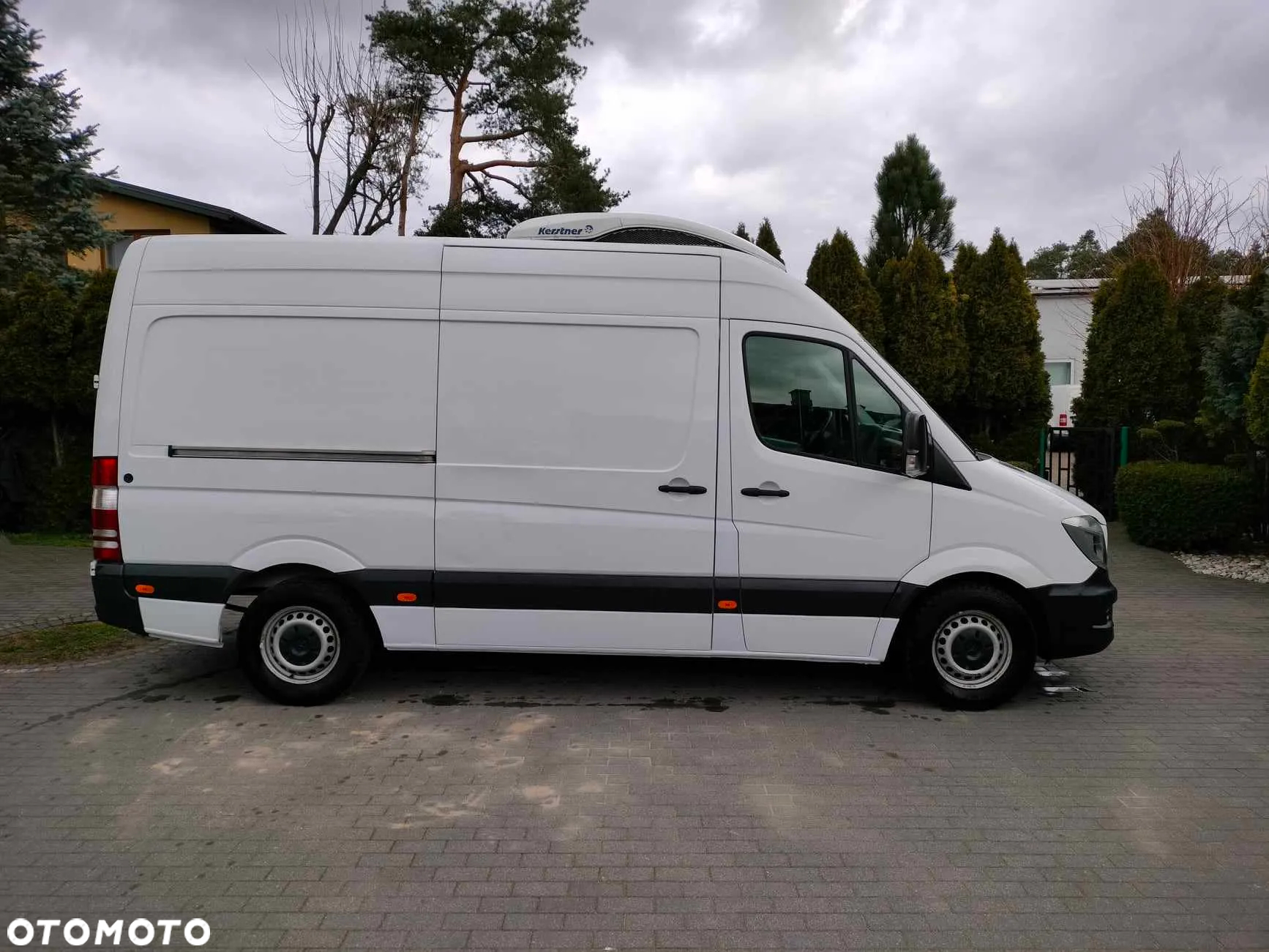 Mercedes-Benz Sprinter - 6