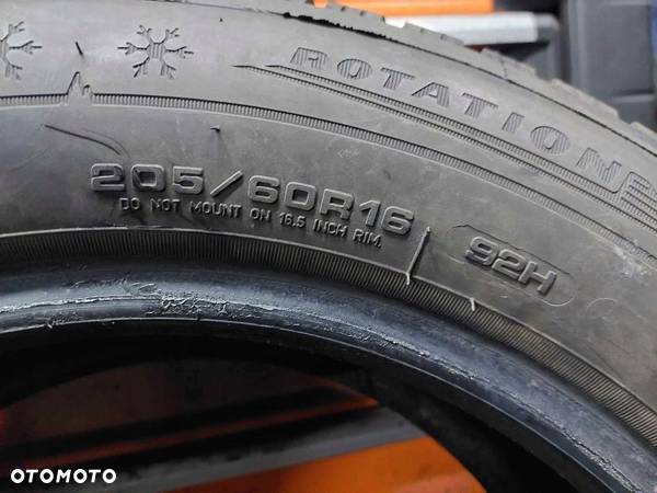 205/60R16 92H Dunlop Winter Sport 5 2019r - 6