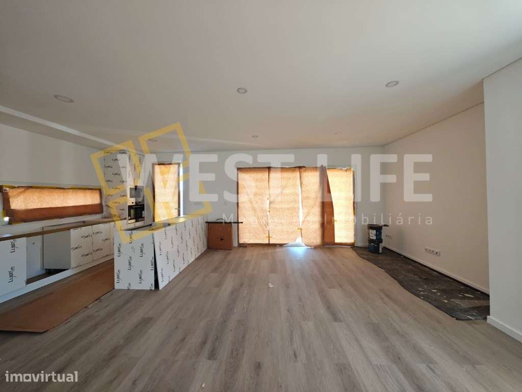 Moradia Térrea T3 com excelente exposição solar - Boas áreas e terr... - Grande imagem: 5/37