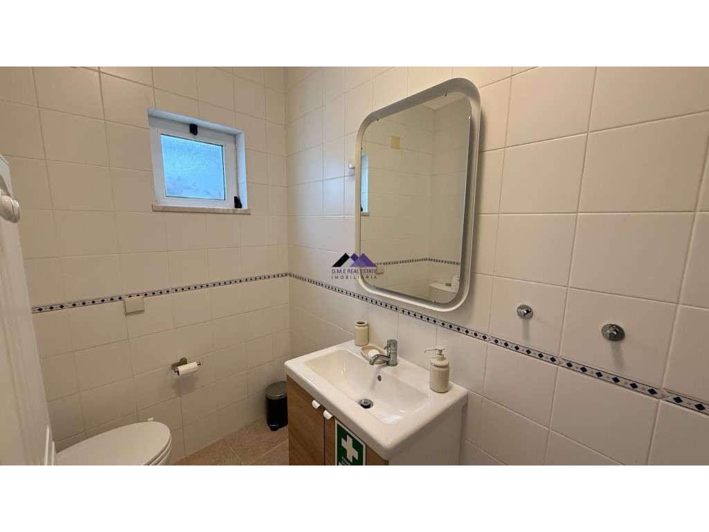 Moradia V3+1 a 600m da Praia-48