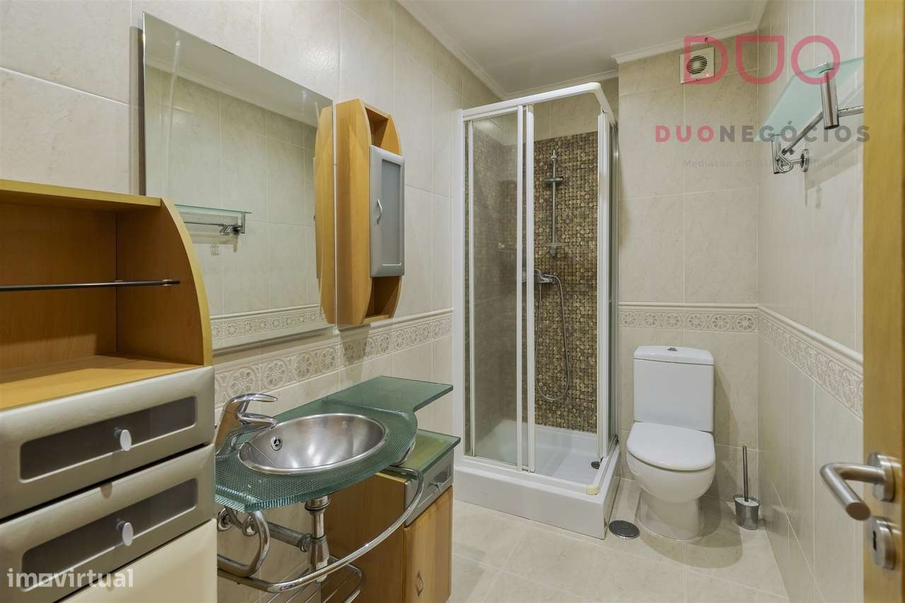 Moradia T4+1 à venda no Montijo-26