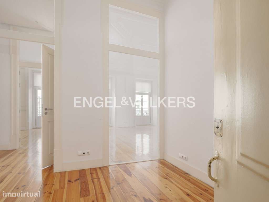 Amplo Escritório junto à Sé - Grande imagem: 5/24