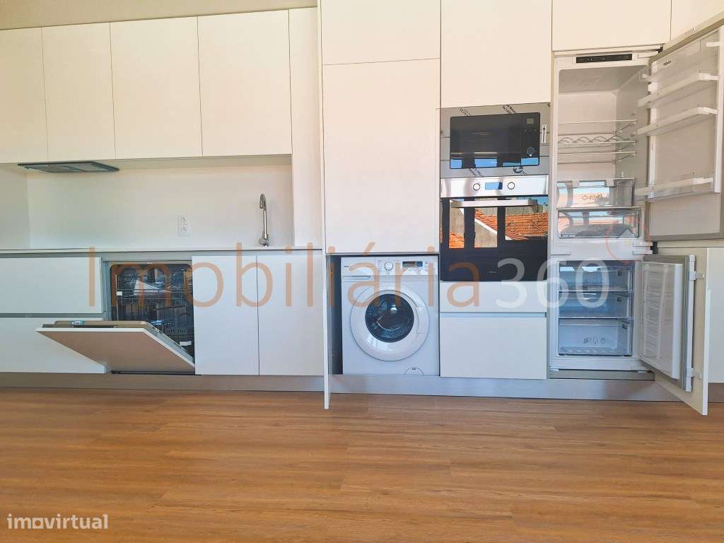 **Apartamento T2 Duplex Novo com Terraço em Matosinhos**-7
