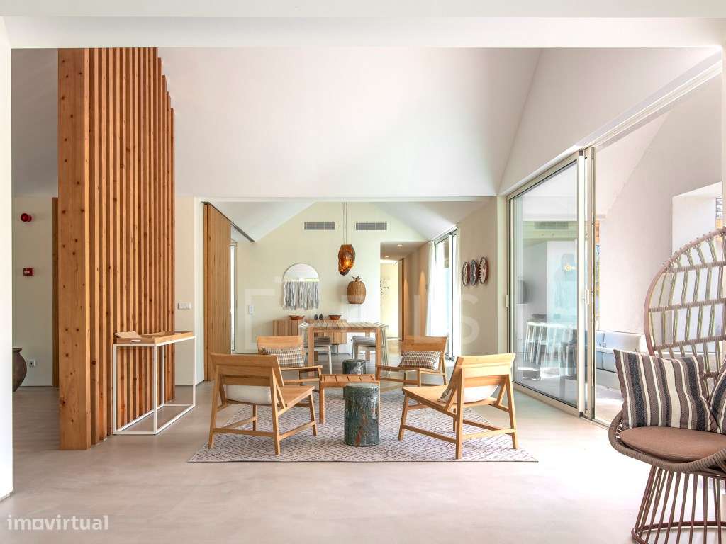 Moradia T3 independente, inserida no Estates at Spatia - Grande imagem: 5/39