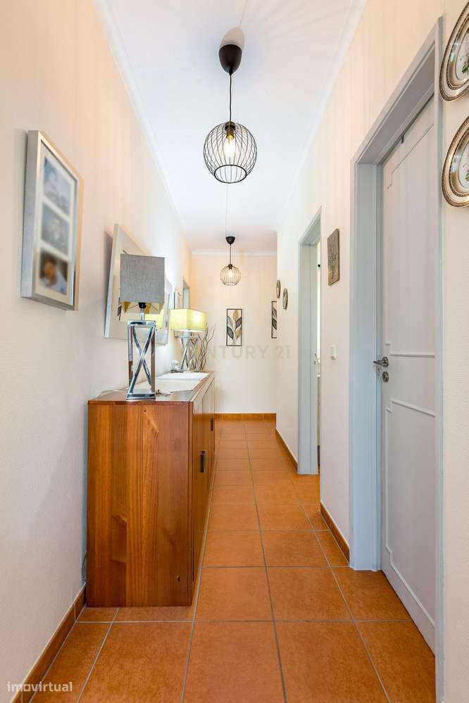 T2 Remodelado - Torre da Marinha 1 andar - Grande imagem: 3/29