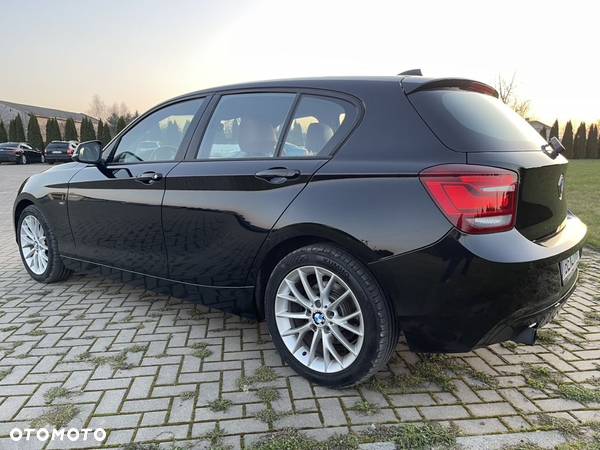 BMW Seria 1 118i Sport Line - 16