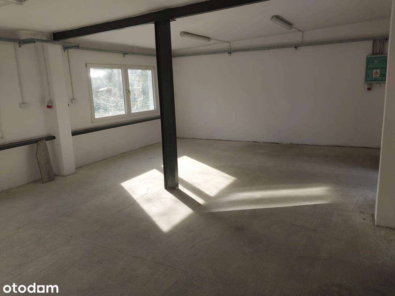 Wynajmę warsztat garaż magazyn 55 m/2 - Pełny obrazek: 4/8
