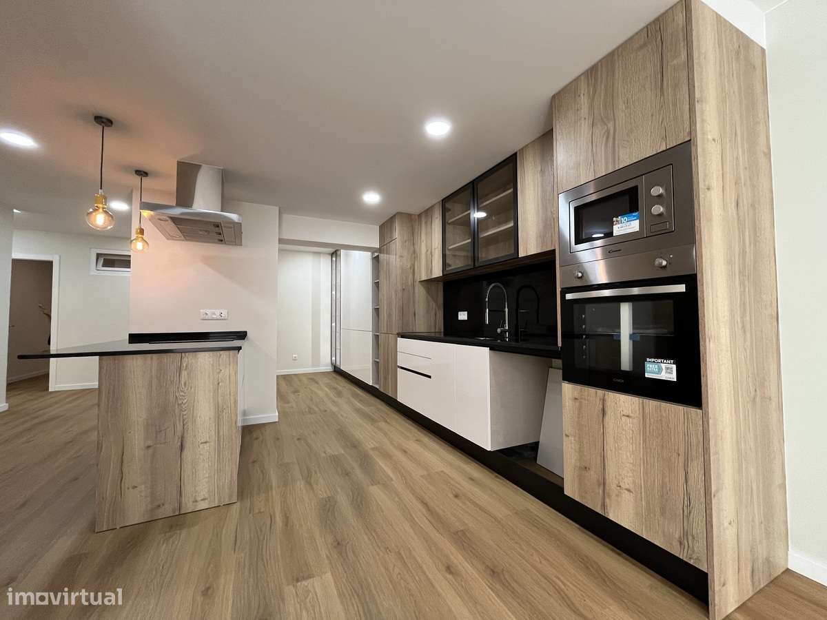 Apartamento T2 totalmente renovado, vista mar-41