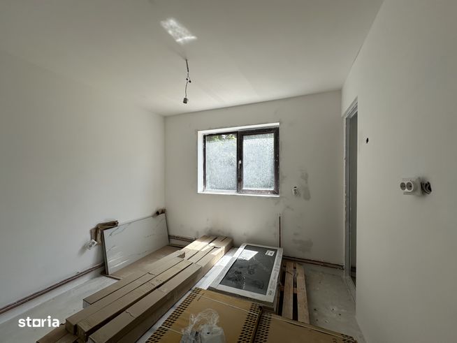 Agentia imobiliara VIGAFON vinde casa 5 camere Urlati-9