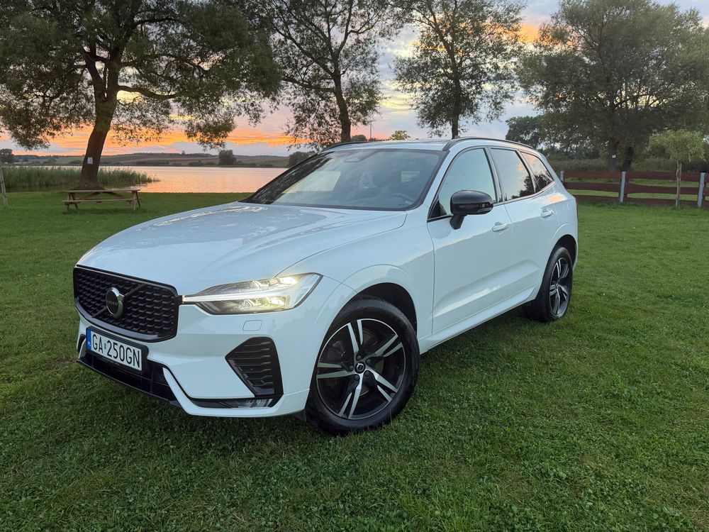 Volvo XC60 II (2017-) B4 B R-Design 2021