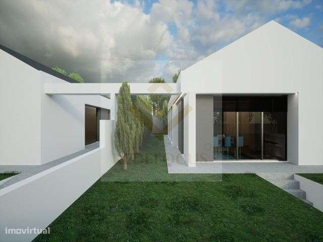 Moradia Isolada e Térrea em Arada-5