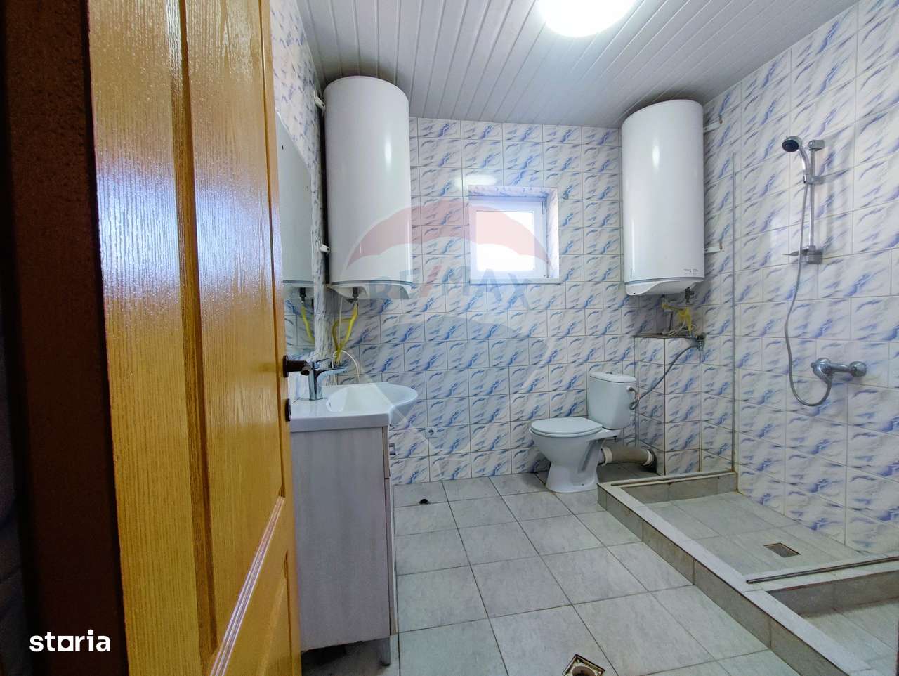 Casă / Vilă cu 5 camere de vânzare-11