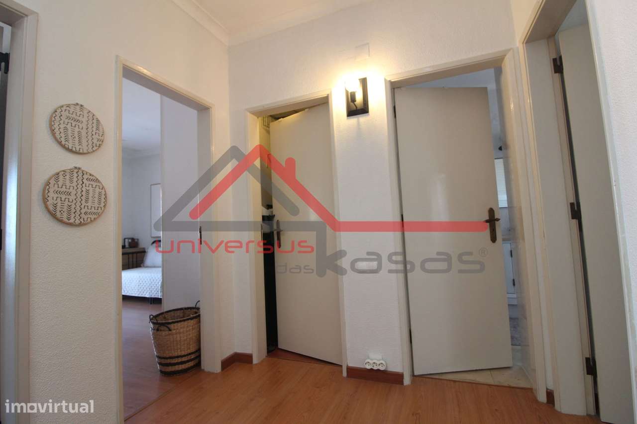 Moradia em Banda V4 com Jardim e Estacionamento na Quinta do Anjo-20