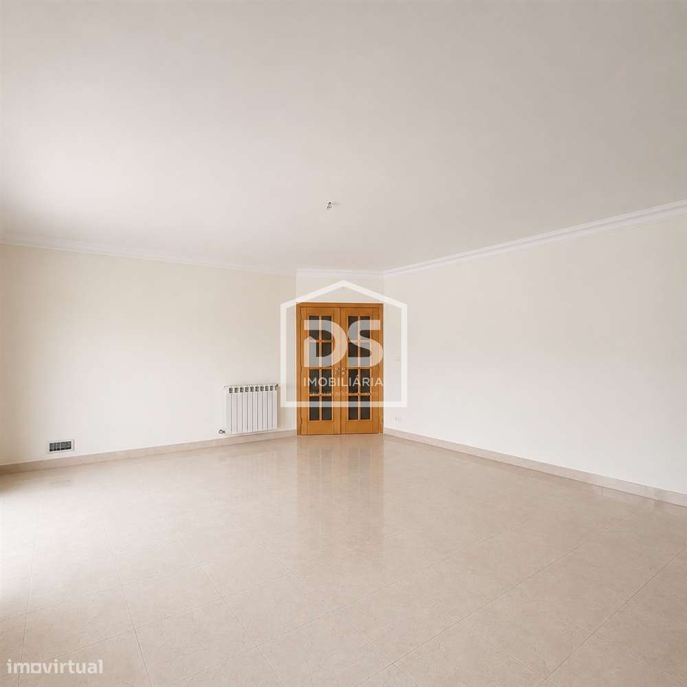 Apartamento T4 Venda em Odivelas,Odivelas-9