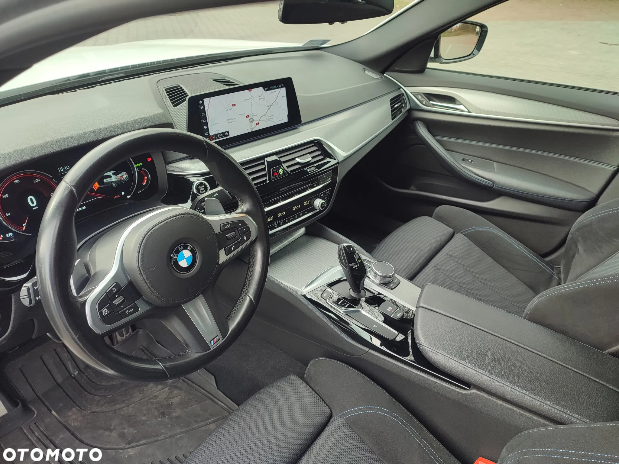 BMW Seria 5 520d xDrive - 3