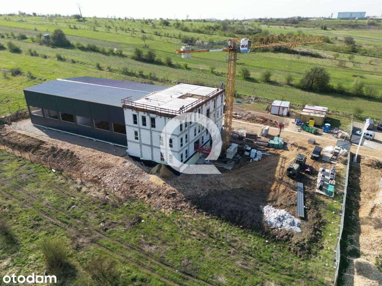 Obiekt magazynowo - biurowy z dużą działką-Rudno - Pełny obrazek: 5/7