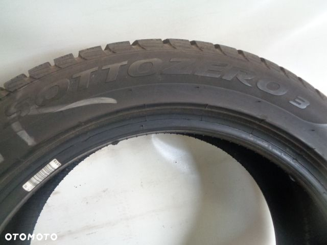 PIRELLI WINTER SOTTO ZERO 3 205/55R17 95H - 13